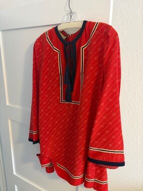 Gucci tunic blouse like new